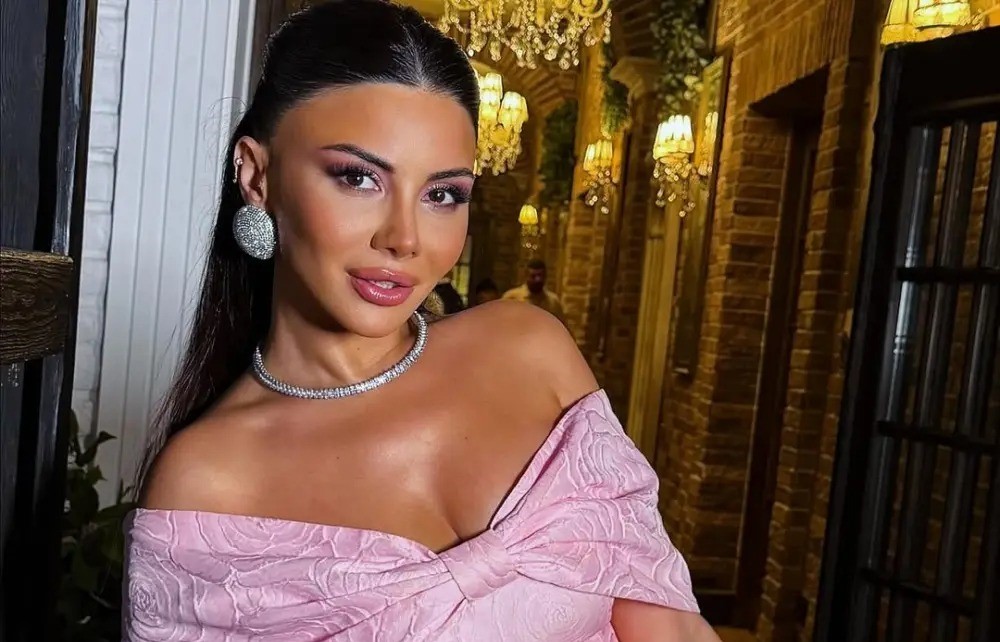 "Ailə üçün sənətdən gedərəm" - Aysel