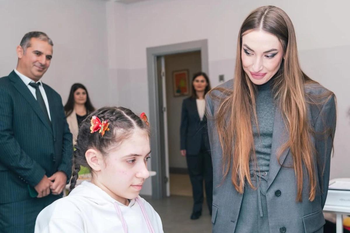 Alyona Əliyeva Autizm Mərkəzindən paylaşım edib