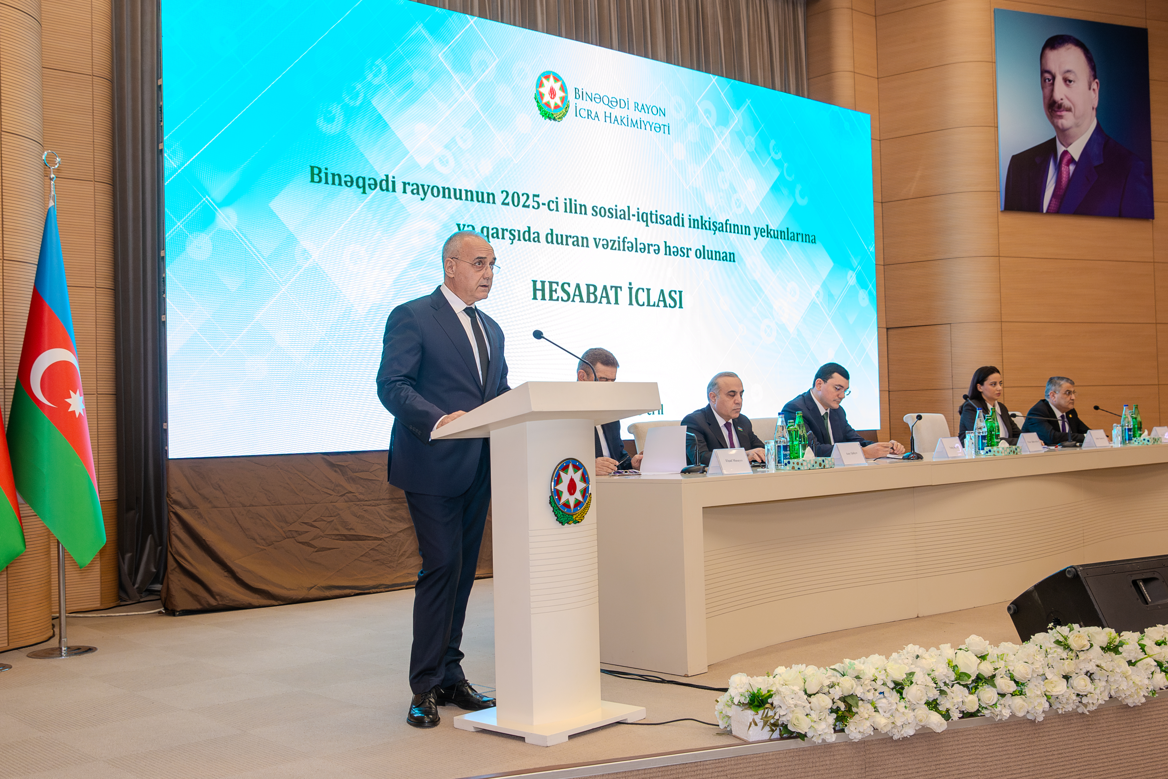 Binəqədidə 2025-ci ilin sosial-iqtisadi inkişafının yekunları müzakirə edildi - FOTOLAR