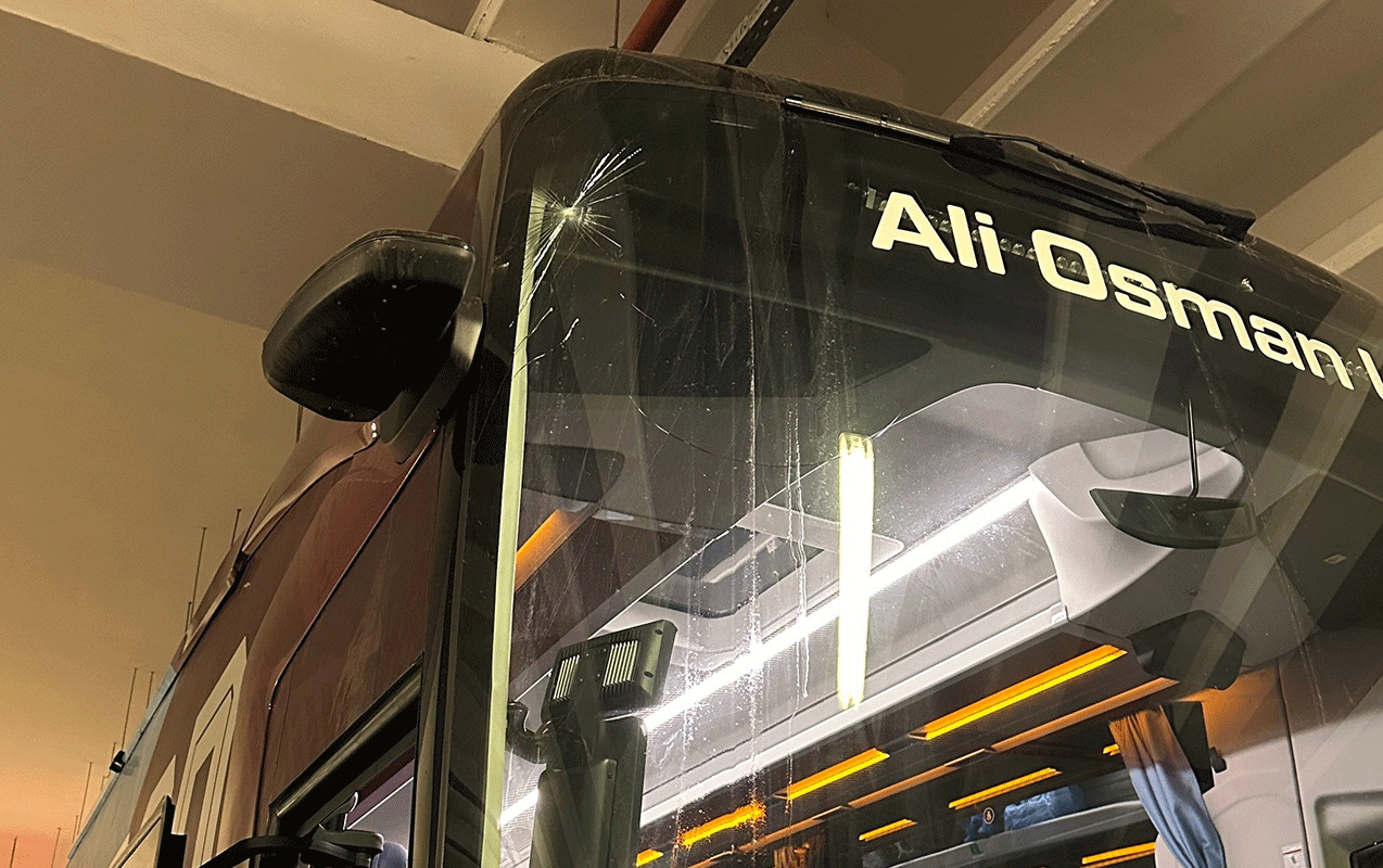 “Trabzonspor”un avtobusunu daşladılar