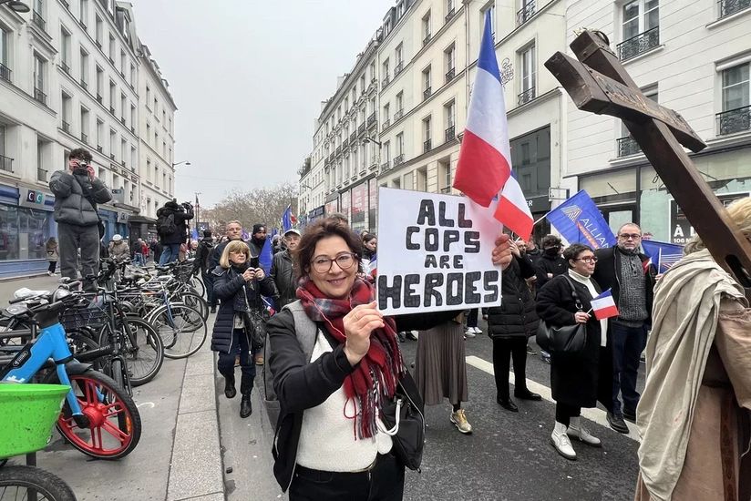 KİV: Fransada polislərin aksiyasında 45 mindən çox insan iştirak edib