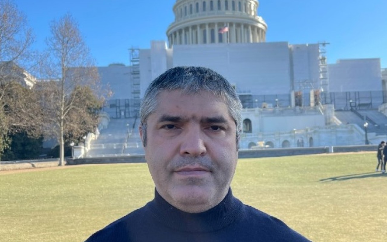 ABŞ-də saxlanılan azərbaycanlı alim azadlığa buraxıldı