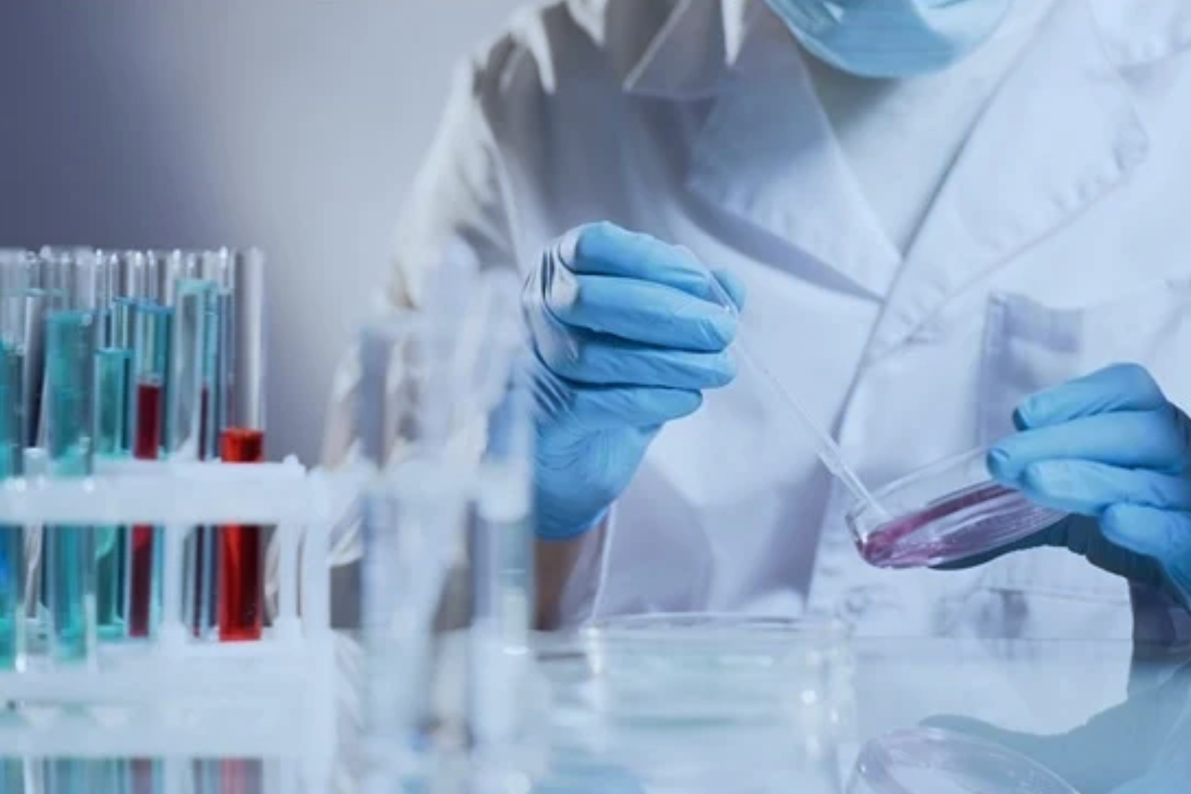 Dəm qazı və sirkə turşusu ilə zəhərlənmə: 81 nəfər xilas edildi