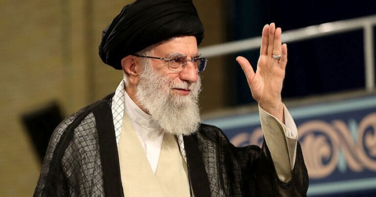 Xamenei: İrandakı etirazlar ABŞ tərəfindən təşkil olunub