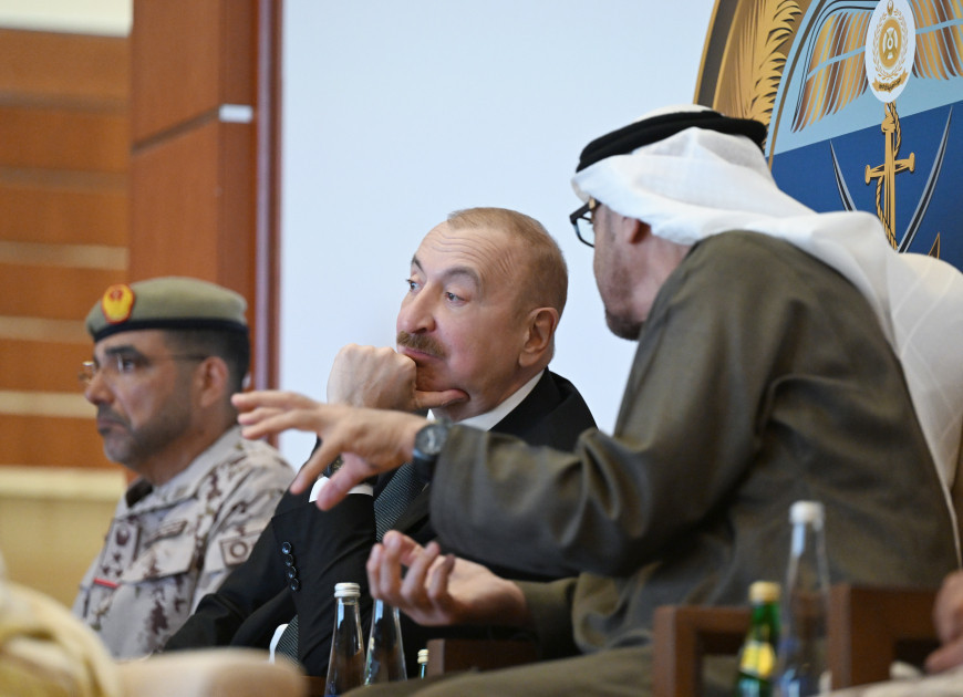 Azərbaycan və BƏƏ prezidentləri Əbu-Dabidə “Sülh Qalxanı – 2026” təlimini izlədi - FOTOLAR