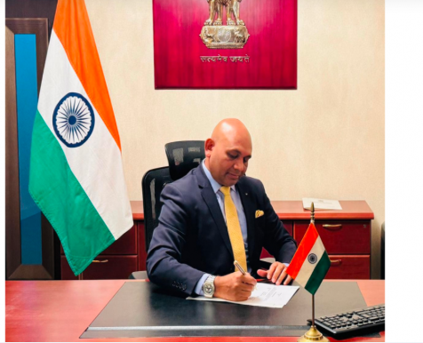 Hindistanın yeni səfiri Azərbaycana gəldi