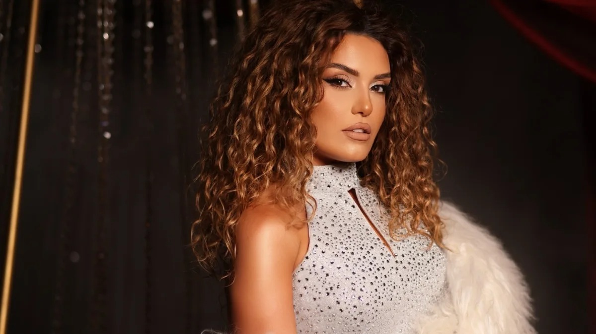 "Mən qarşı cinsdə zəka sevirəm" - Çinarə