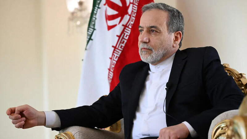 Abbas Əraqçi ABŞ-la danışıqlar üçün Omana yola düşüb