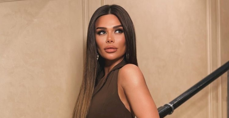 Aysunun avtomobilini əzdilər