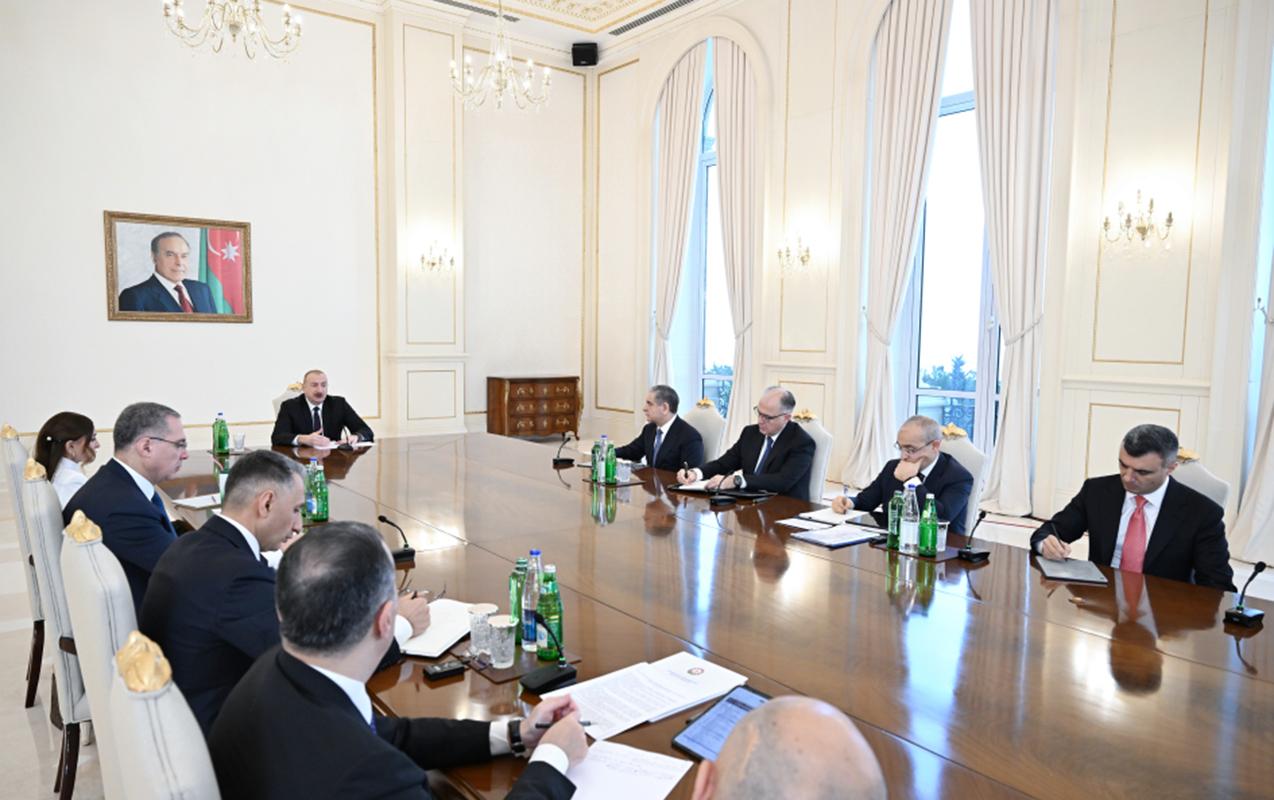 Prezident məmurlara tapşırıqlar verdi