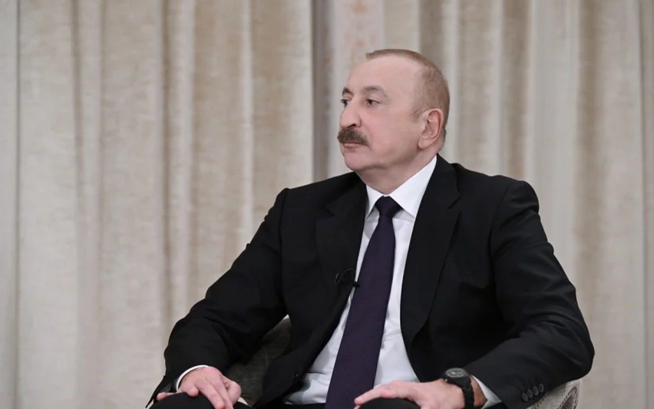 "Azərbaycan Mərkəzi Asiyadakı tərəfdaşlarla Xəzər dənizinin dibi ilə çəkiləcək fiber optik layihəsi üzrə işləyir"