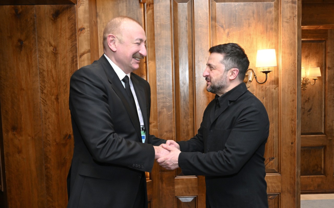 İlham Əliyev Münxendə Zelenski ilə görüşdü - FOTOLAR