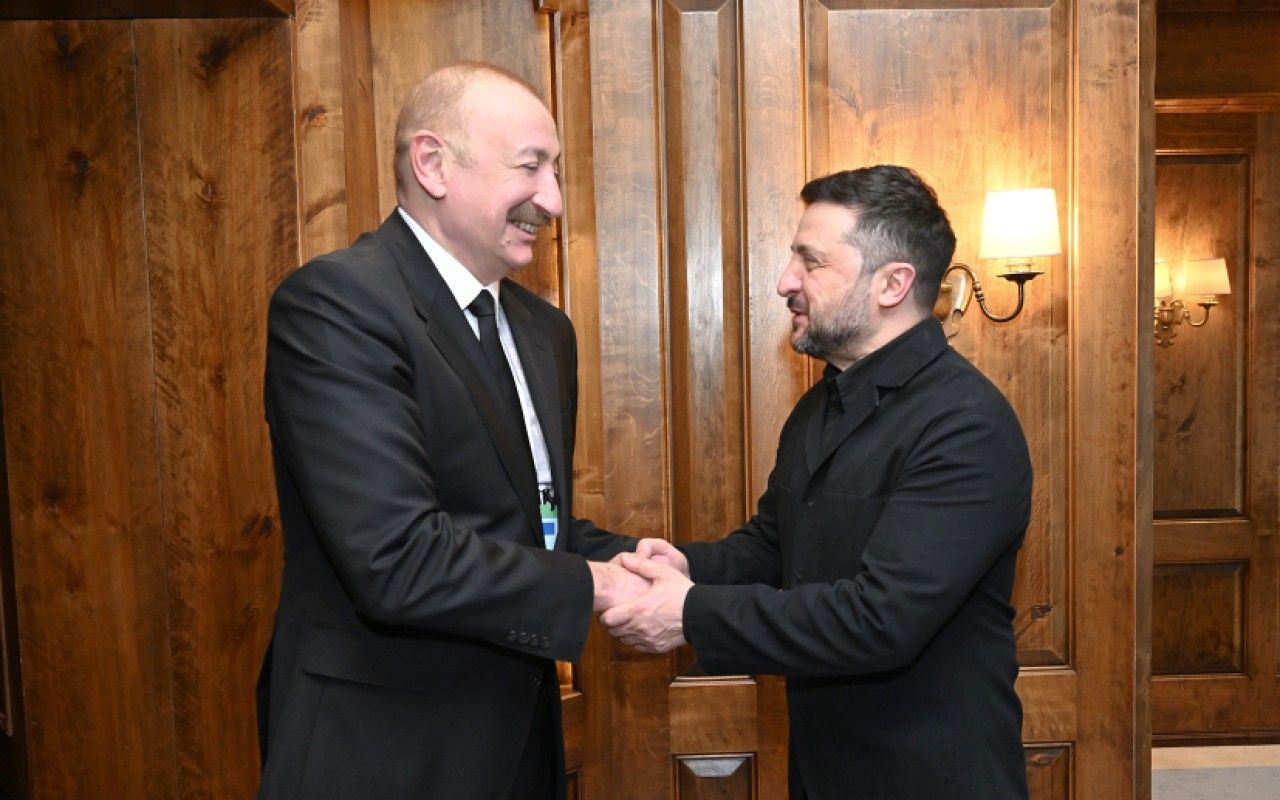 Zelenski İlham Əliyevə təşəkkür etdi