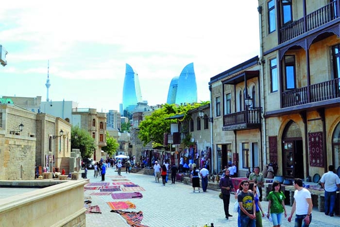 Kəndlərdən Bakıya niyə axın var? - İşsizlik, yoxsa bəyənilməyən “işlər”?