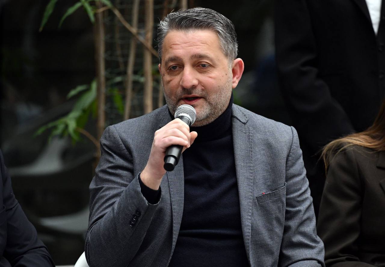 “Ən təhlükəsi hücumlar deyil, bizim susmağımızdır”