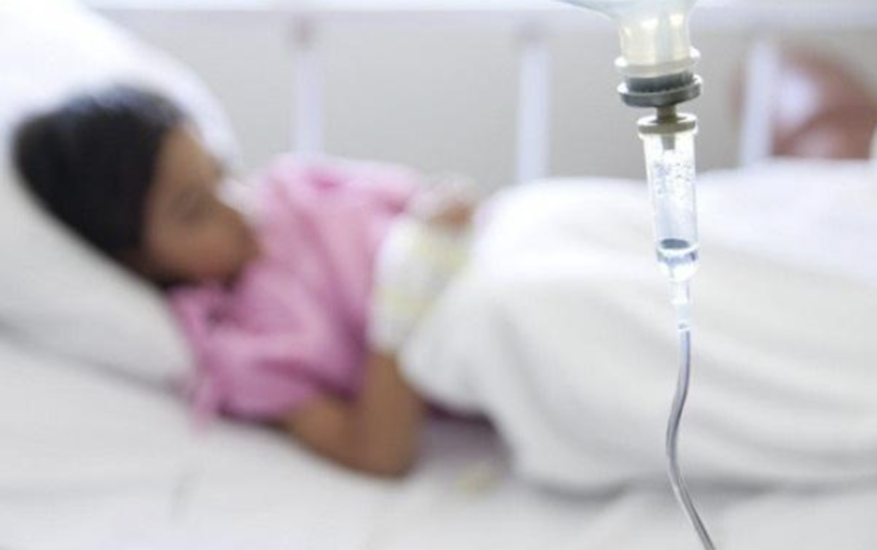 10-a yaxın şagird məktəbdə zəhərləndi