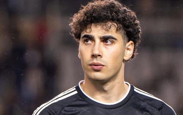 Bəhlul Mustafazadə zədələnərək meydanı tərk etdi