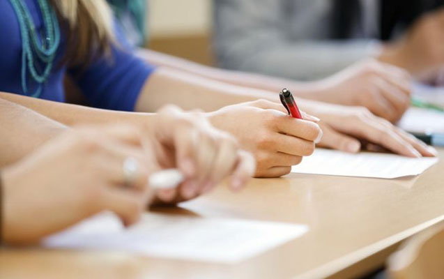 Övladının yüksək bal yığması üçün 8 min verəcəkmiş