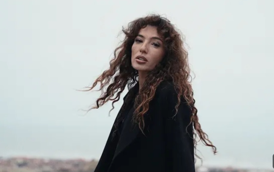 Dilarə Kazımovadan emosional klip - VİDEO