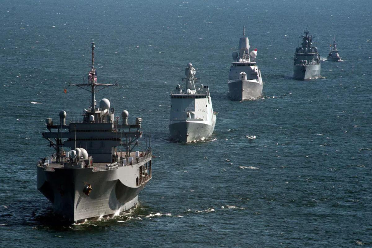 İran Aİ ölkələrinin Hərbi Hava və Hərbi Dəniz Qüvvələrini terror təşkilatı elan edib