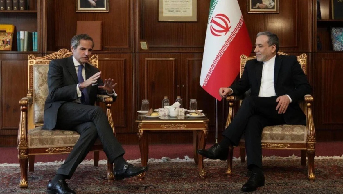 Qrossi və Əraqçi danışıqların irəliləməsi üçün dialoqun vacibliyini vurğulayıblar