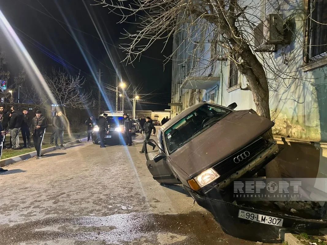 Kürdəmirdə ağır qəza: "Audi" dörd piyadanı vurdu