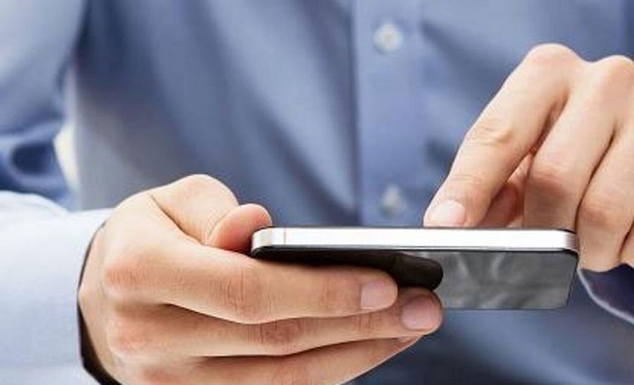 Saytın paylaşımına təhqiramiz şərh yazdı, həbs olundu