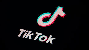 "Tiktok"da əxlaqsızlıq “trendi”: Cəmiyyət sükutla razılaşır?