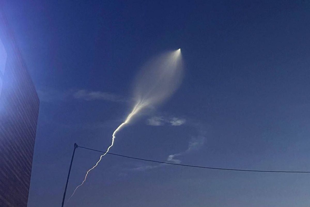 İran ilk dəfə "Fəttah" hipersəs raketlərindən istifadə edib