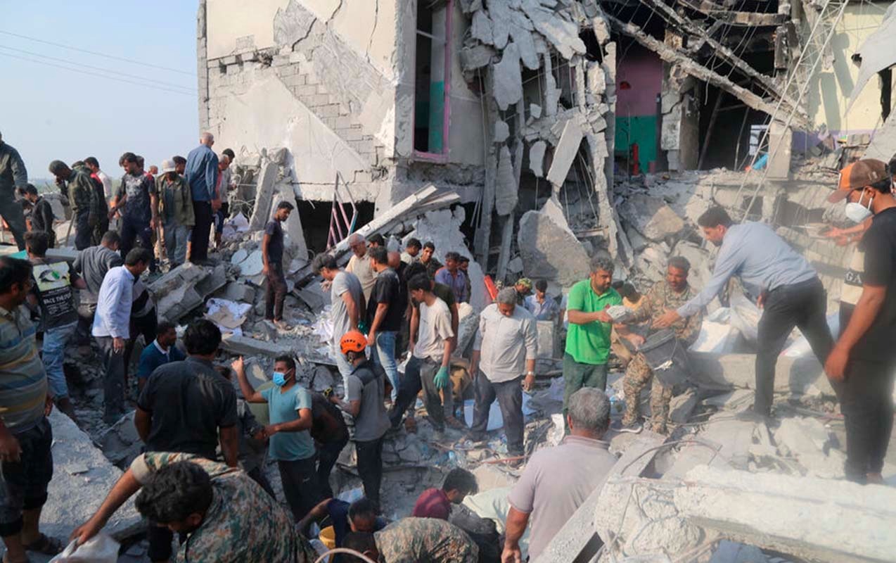 Qızlar məktəbinə endirilən zərbələr nəticəsində ölənlərin sayı artdı