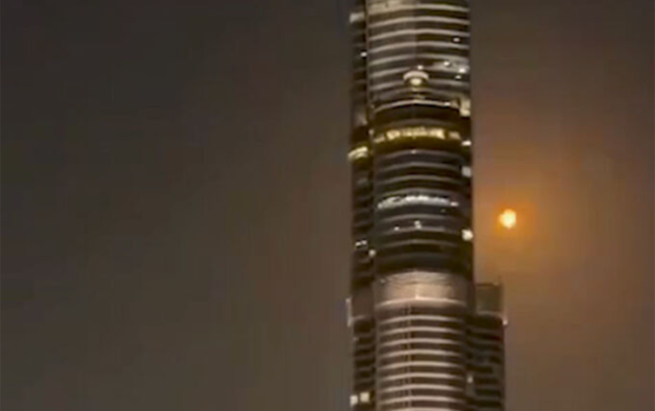 “Burc Xəlifə” yaxınlığında PUA belə vuruldu - Video