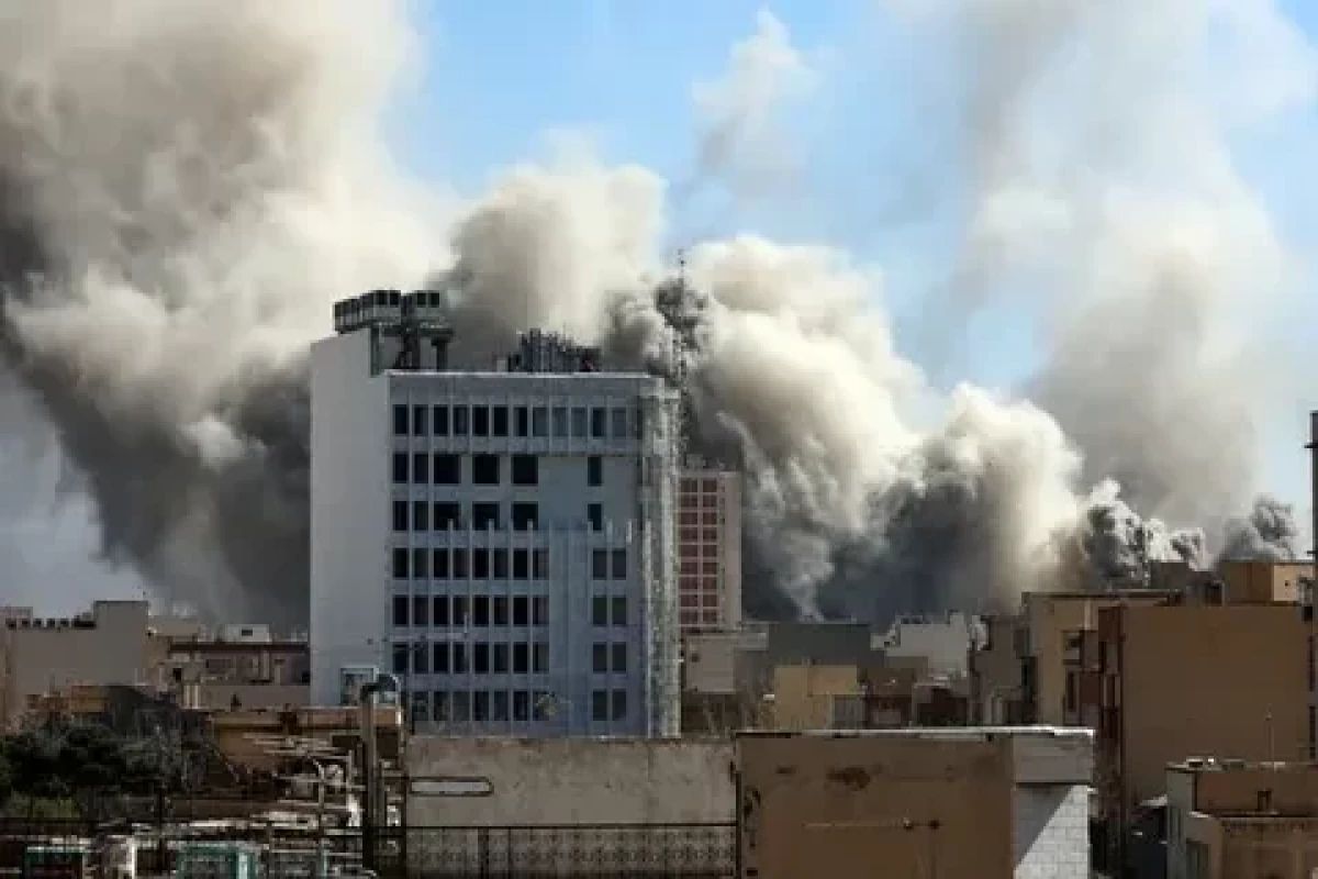 İranda ölən generalların adları açıqlanıb - SİYAHI