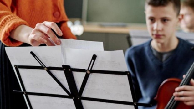 Onlara 5 illik musiqi təhsili tələbi qoyuldu