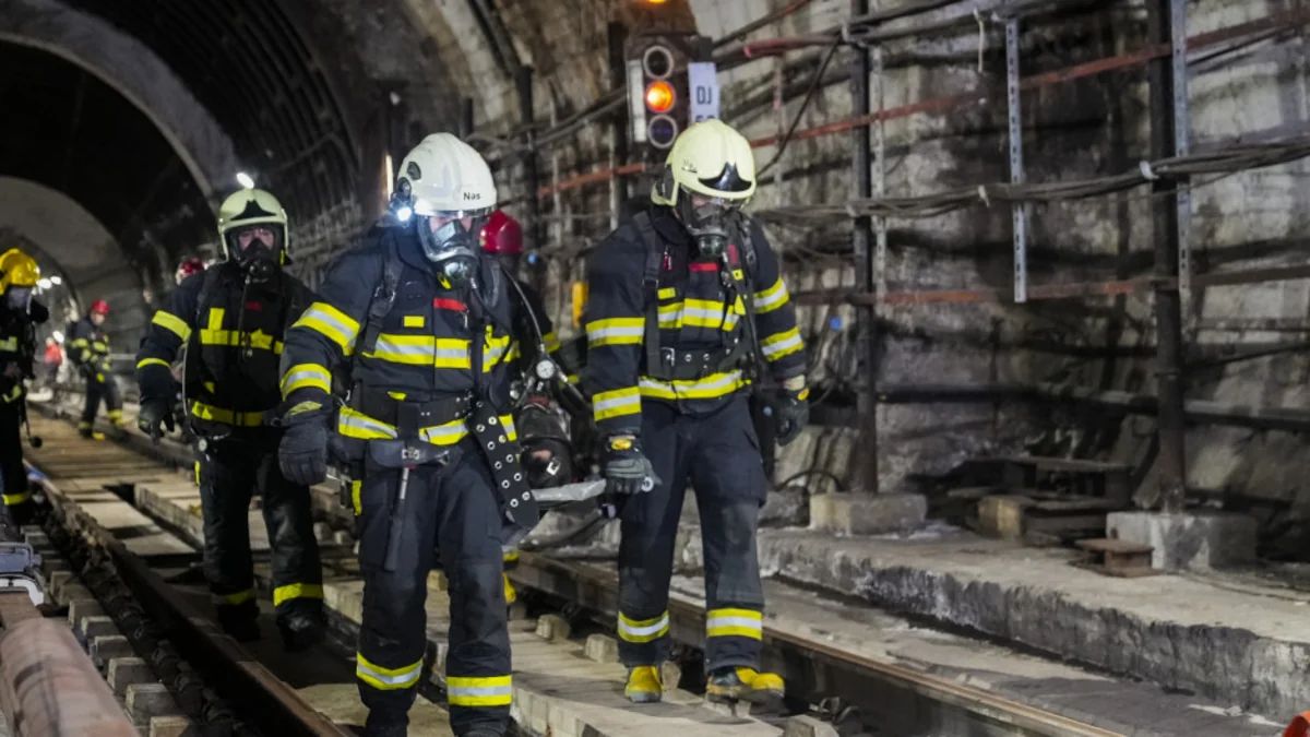 FHN "Bakı Metropoliteni"ndə təlim keçirib - VİDEO