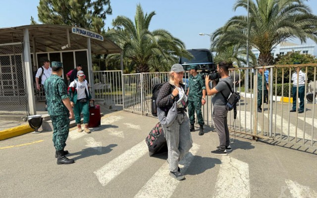 İran vətəndaşları üçün Azərbaycandan keçən marşrut müvəqqəti bağlandı