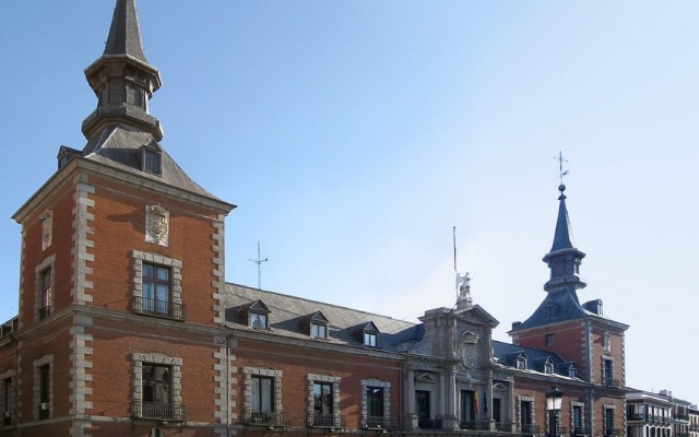 "İranın mülki şəxsləri hədəf alan hücumları beynəlxalq hüquqa ziddir" - İspaniya XİN