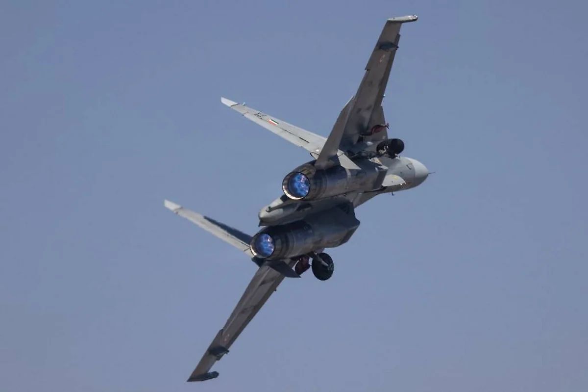 Hindistanın hərbi təyyarəsi radarlardan itib