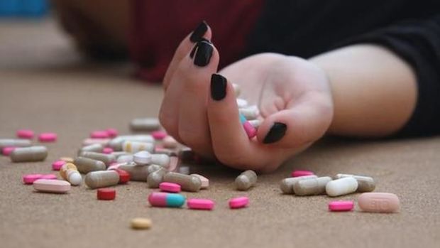 Gəncədə 21 yaşlı qadın dərmandan zəhərləndi