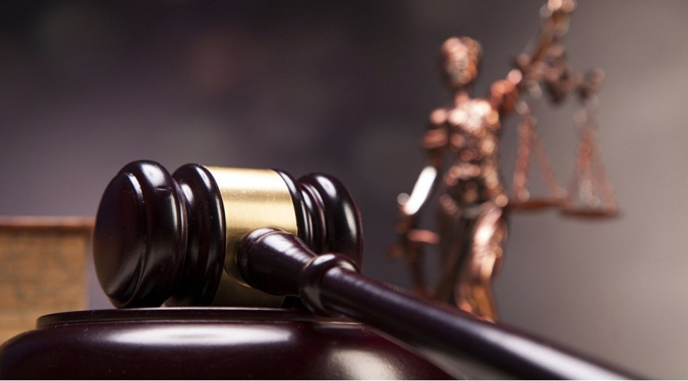 Dövlətə xəyanət etməkdə təqsirləndirilən 4 nəfərə hökm oxundu