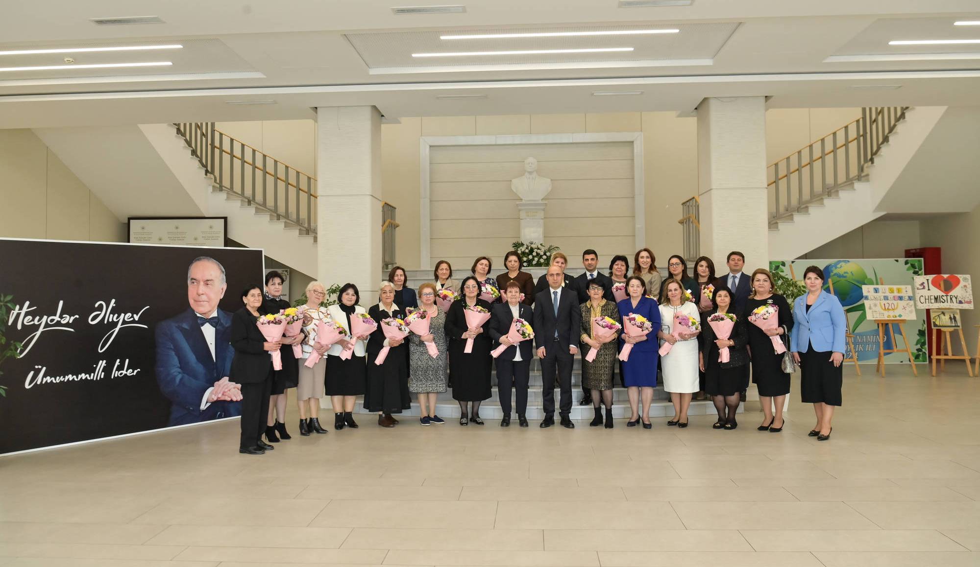 Nazir: "Azərbaycan məktəbinin formalaşmasında qadın müəllimlərin xüsusi rolu var"