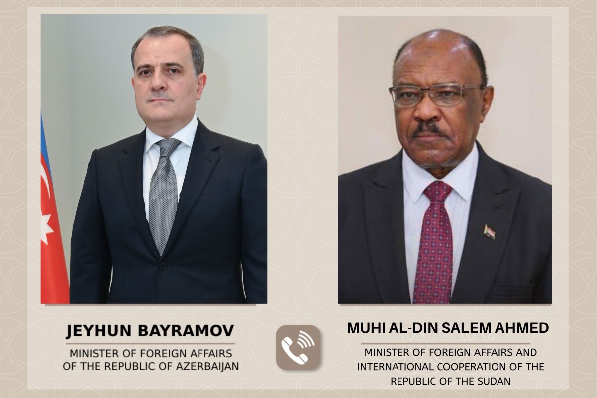 Sudanın xarici işlər naziri Ceyhun Bayramova zəng vurub