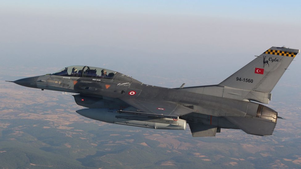 Türkiyə Şimali Kiprə F-16-ların yerləşdirilməsini nəzərdən keçirir