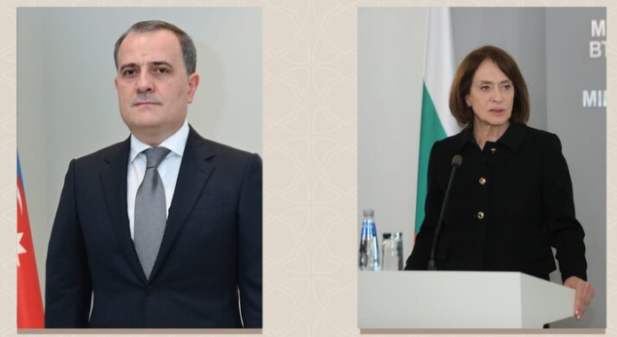 Azərbaycan və Bolqarıstan XİN rəhbərləri regional vəziyyəti müzakirə etdi