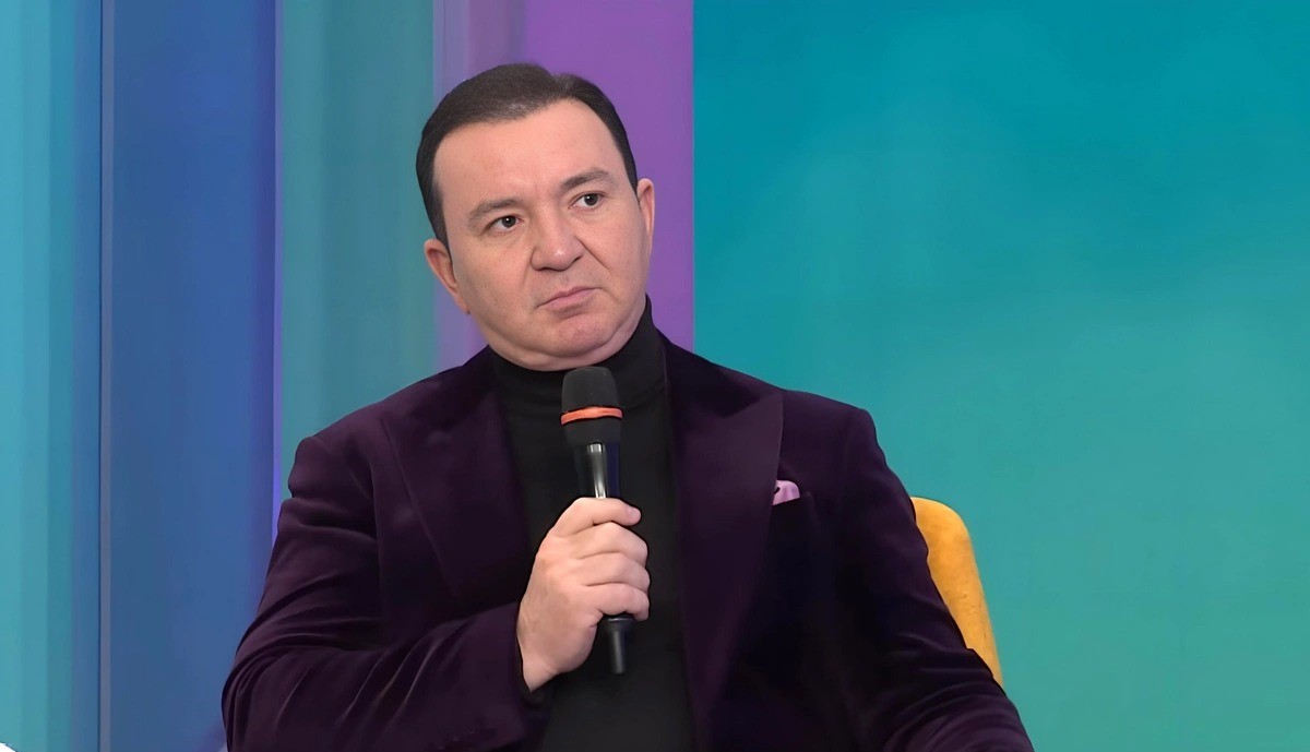 "Xanəndələrin bəziləri mahnı oxuya bilmir" - Əməkdar artist