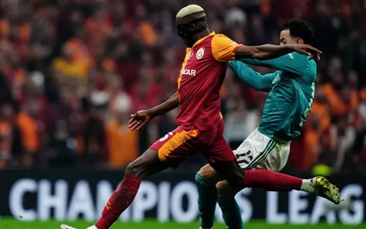 "Qalatasaray" tarixi qələbə qazandı