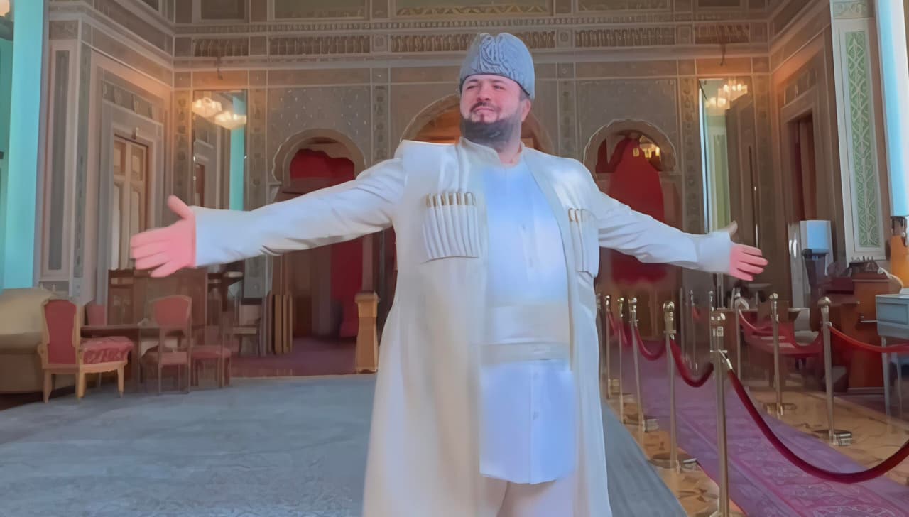 Elnur yeni layihə hazırlayır - VİDEO