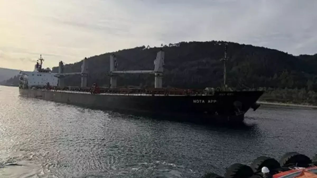 Dardanel boğazı müvəqqəti bağlandı