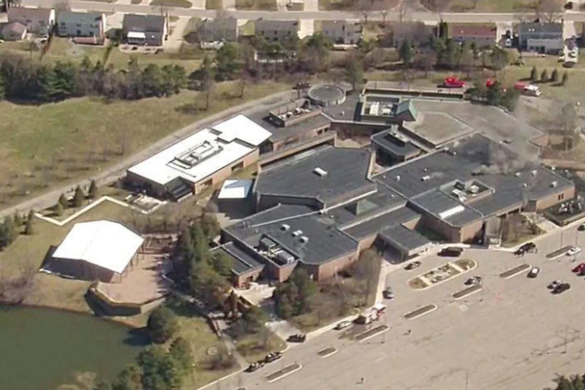 ABŞ-də sinaqoqa hücum olub - VİDEO