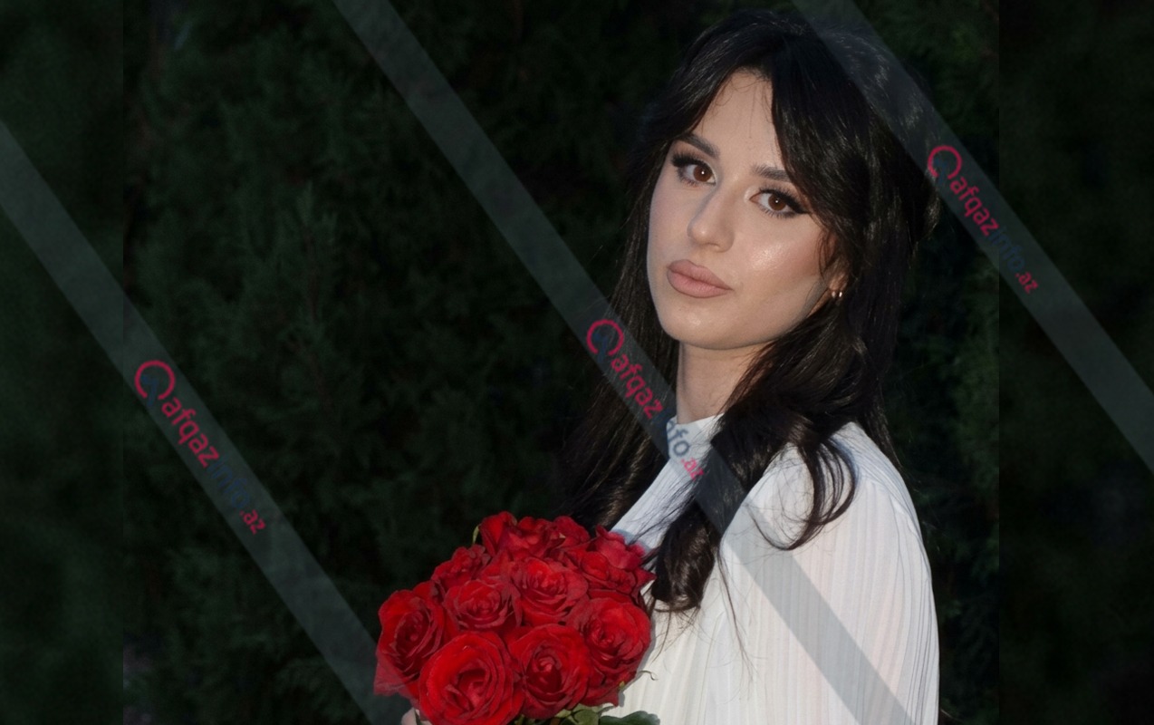 Doğuş vaxtı ölən 19 yaşlı Röyanın - Fotosu