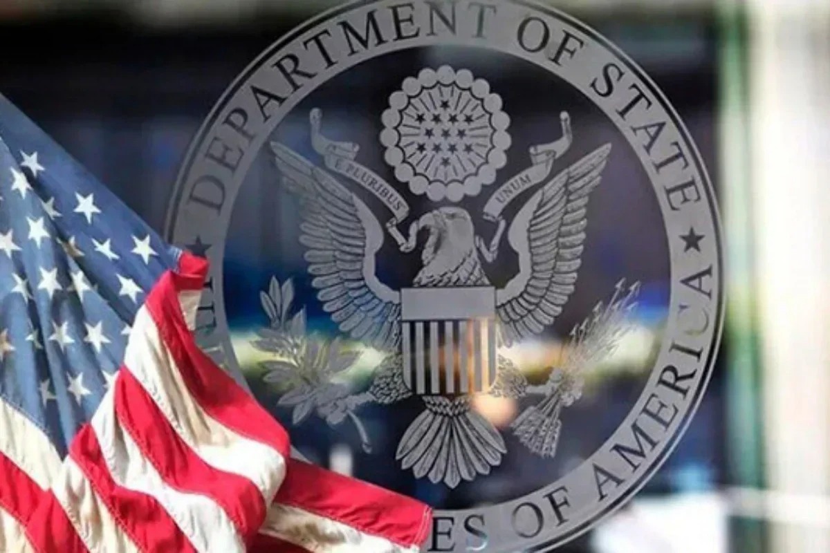 ABŞ Omandakı bəzi diplomatlarına ölkədən çıxmağı əmr etdi